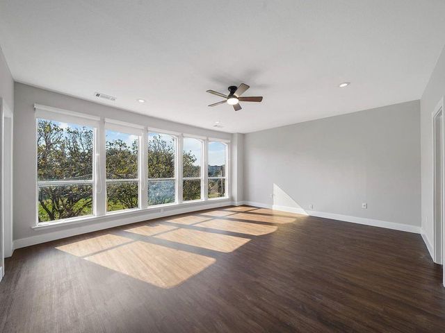 3006 Chenevert Street, Houston, TX 77004