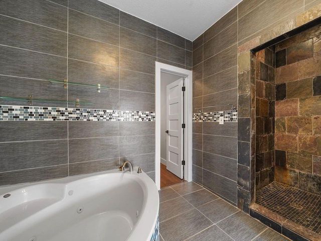 3006 Chenevert Street, Houston, TX 77004