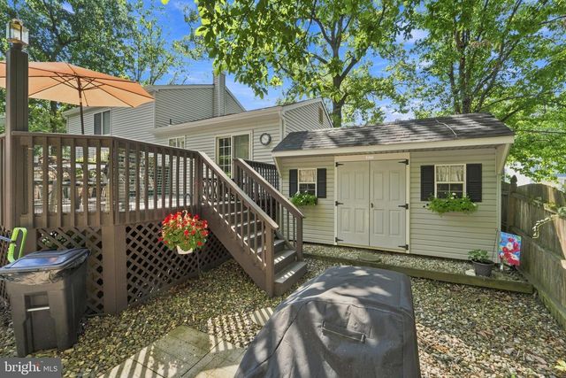 41 WINFIELD RD, Sicklerville, NJ 08081
