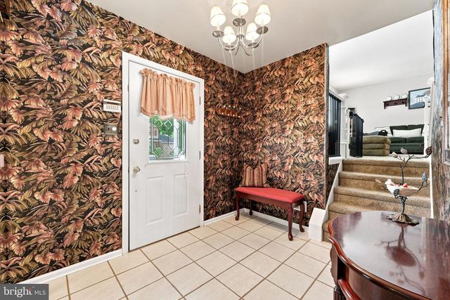 41 WINFIELD RD, Sicklerville, NJ 08081