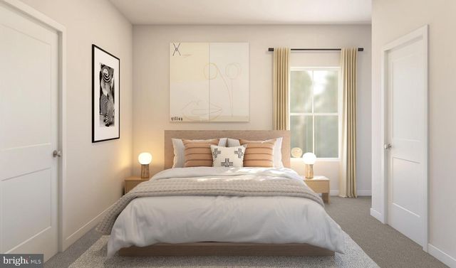 25 COTTONWOOD AVE, Berlin, NJ 08009