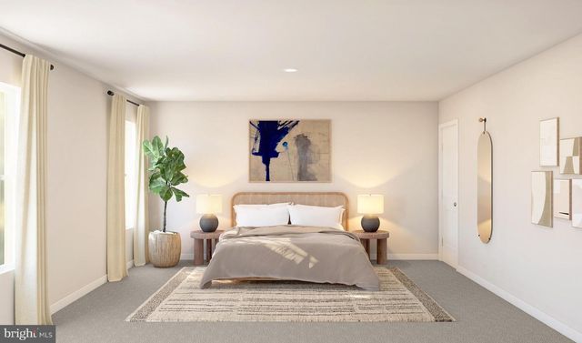 25 COTTONWOOD AVE, Berlin, NJ 08009