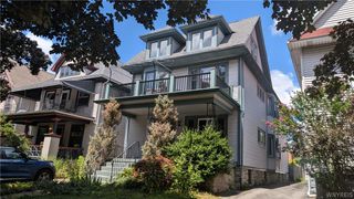 37 Manchester Place Lower, Buffalo, NY 14213