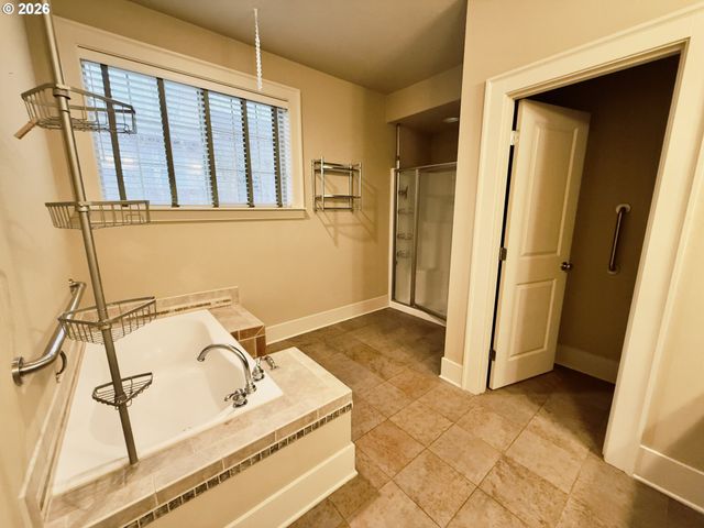 17916 Se 43RD St, Vancouver, WA 98683