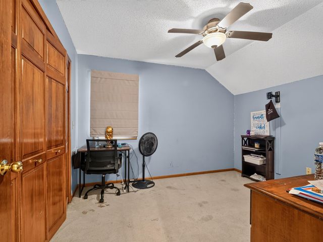 4910 Lonesome Oak Trail, Fort Wayne, IN 46845