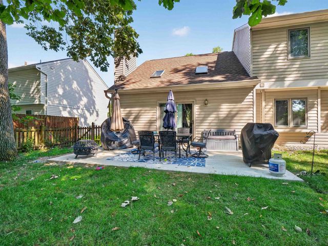 4910 Lonesome Oak Trail, Fort Wayne, IN 46845