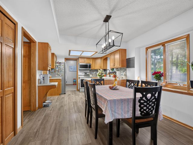 4910 Lonesome Oak Trail, Fort Wayne, IN 46845