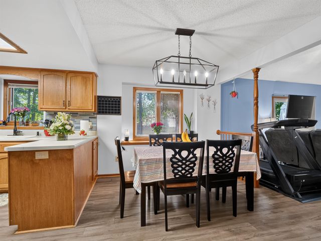4910 Lonesome Oak Trail, Fort Wayne, IN 46845