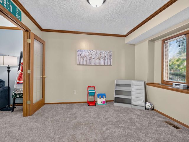 4910 Lonesome Oak Trail, Fort Wayne, IN 46845