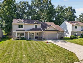 4910 Lonesome Oak Trail, Fort Wayne, IN 46845