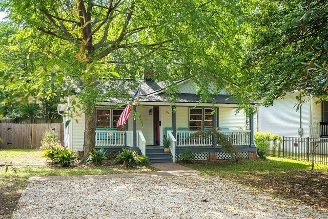 330 Chesterfield Street N, Aiken, SC 29801