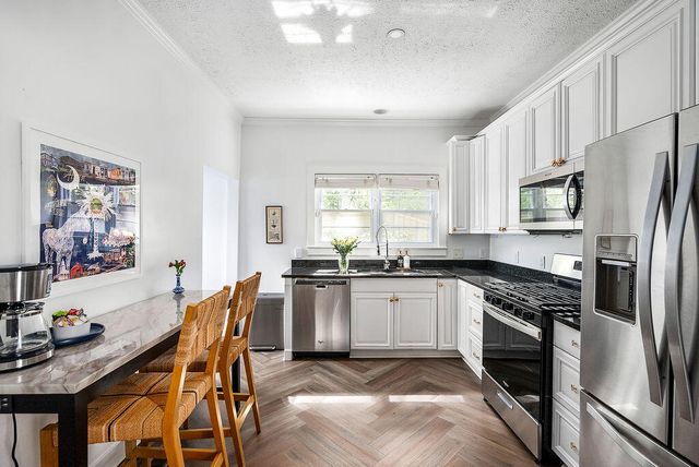 330 Chesterfield Street N, Aiken, SC 29801