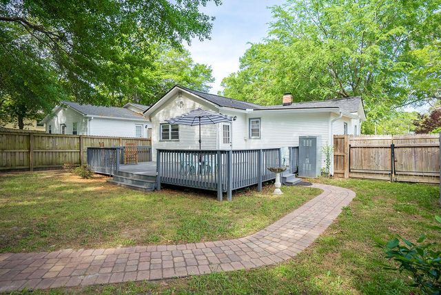 330 Chesterfield Street N, Aiken, SC 29801