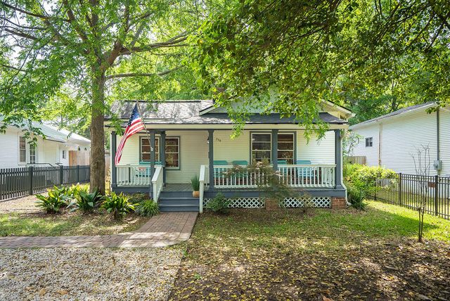 330 Chesterfield Street N, Aiken, SC 29801