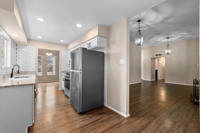 2404 Paisano Street NE, Albuquerque, NM 87112