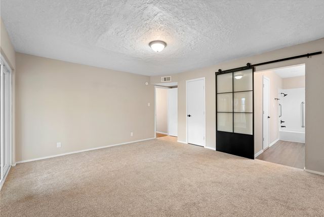 2404 Paisano Street NE, Albuquerque, NM 87112