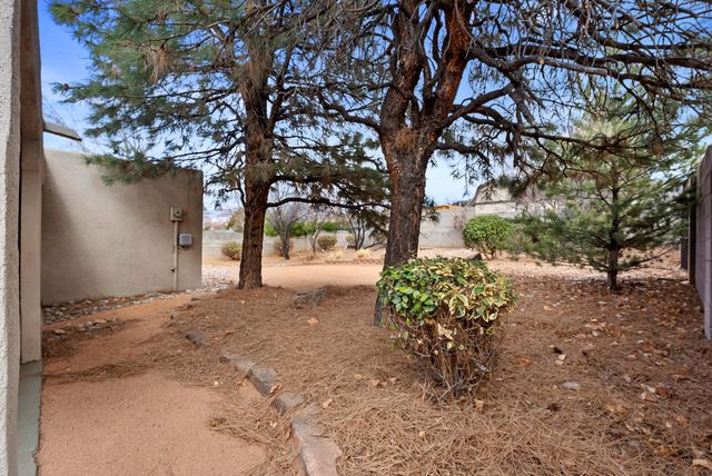 2404 Paisano Street NE, Albuquerque, NM 87112