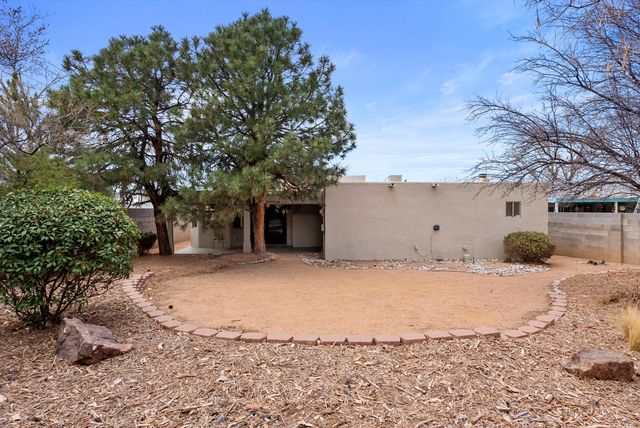 2404 Paisano Street NE, Albuquerque, NM 87112