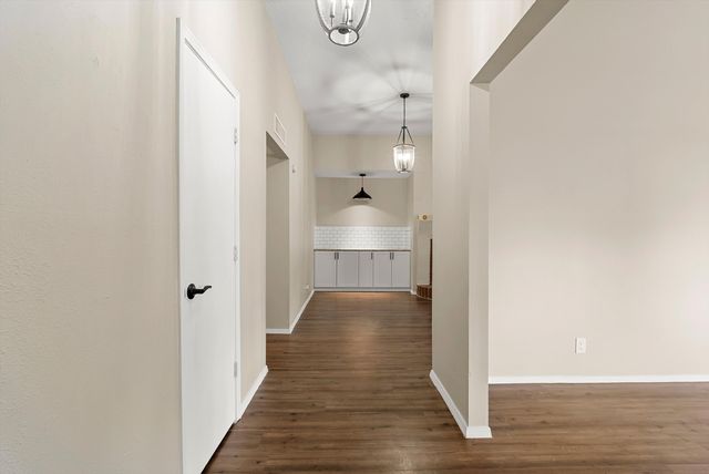 2404 Paisano Street NE, Albuquerque, NM 87112