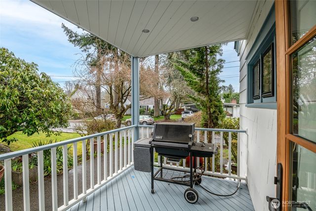 3025 Maringo Road SE, Olympia, WA 98501