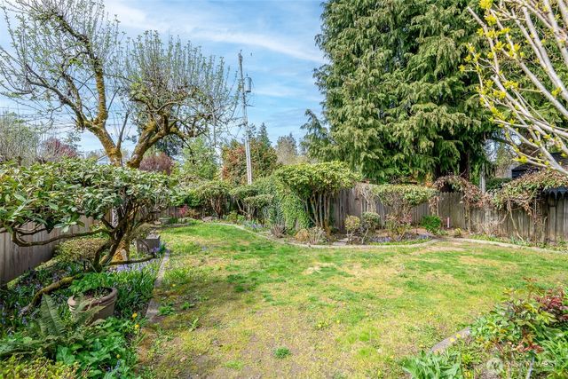 3025 Maringo Road SE, Olympia, WA 98501