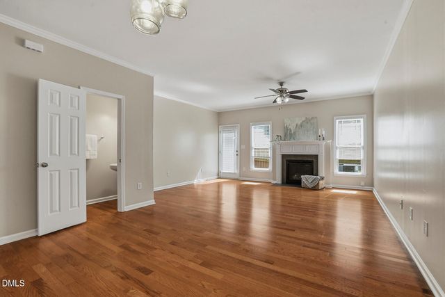 1047 Mica Lamp Court, Apex, NC 27502