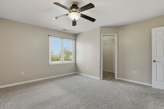 1047 Mica Lamp Court, Apex, NC 27502