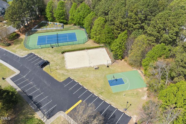 1047 Mica Lamp Court, Apex, NC 27502