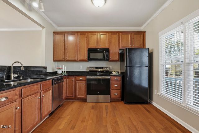 1047 Mica Lamp Court, Apex, NC 27502