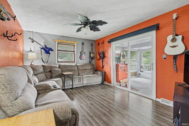 23452 Old Us 20 Highway, Elkhart, IN 46516