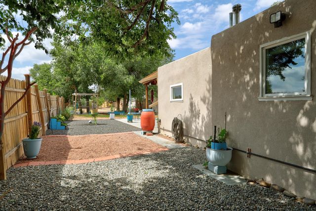 2616 MOUNTAIN Road NW, Albuquerque, NM 87104