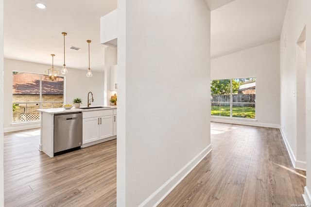 4479 Hay Market, San Antonio, TX 78217