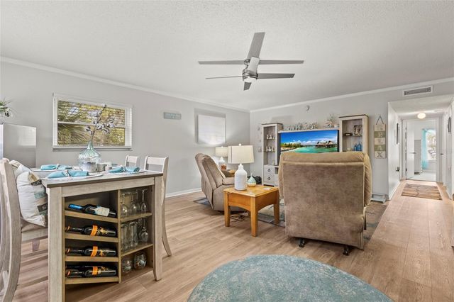 12760 INDIAN ROCKS ROAD 571, Largo, FL 33774