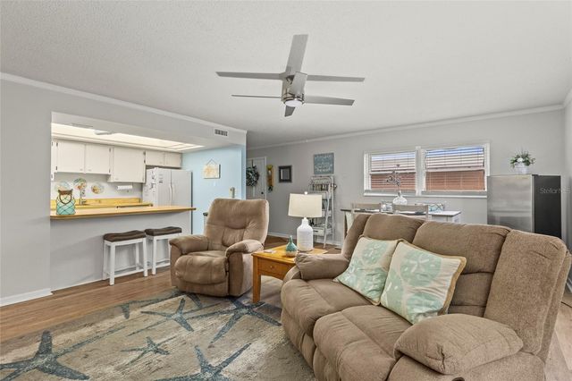 12760 INDIAN ROCKS ROAD 571, Largo, FL 33774