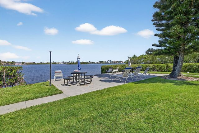 12760 INDIAN ROCKS ROAD 571, Largo, FL 33774