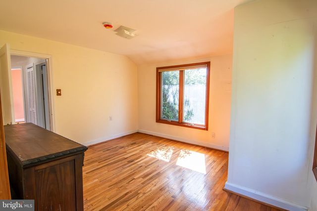 5004 FAIRWAY RD, Drexel Hill, PA 19026