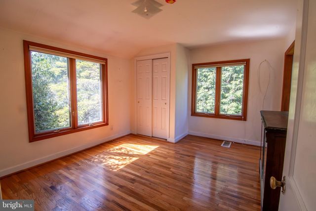 5004 FAIRWAY RD, Drexel Hill, PA 19026