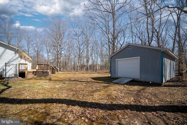 5527 SMITH STATION RD, Fredericksburg, VA 22407