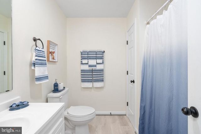 5527 SMITH STATION RD, Fredericksburg, VA 22407