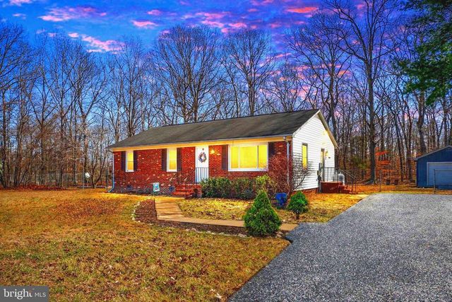 5527 SMITH STATION RD, Fredericksburg, VA 22407