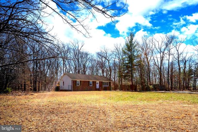 5527 SMITH STATION RD, Fredericksburg, VA 22407