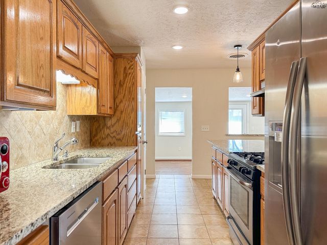 4213 CANBERRA DRIVE, Wichita Falls, TX 76308