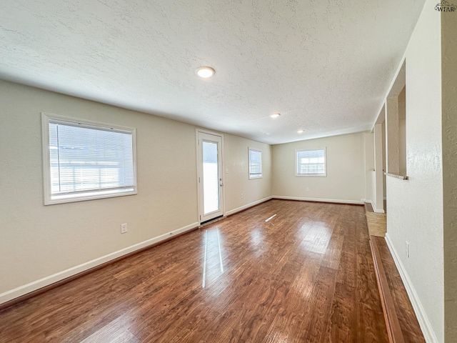 4213 CANBERRA DRIVE, Wichita Falls, TX 76308