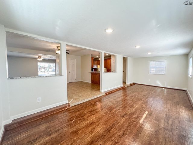 4213 CANBERRA DRIVE, Wichita Falls, TX 76308