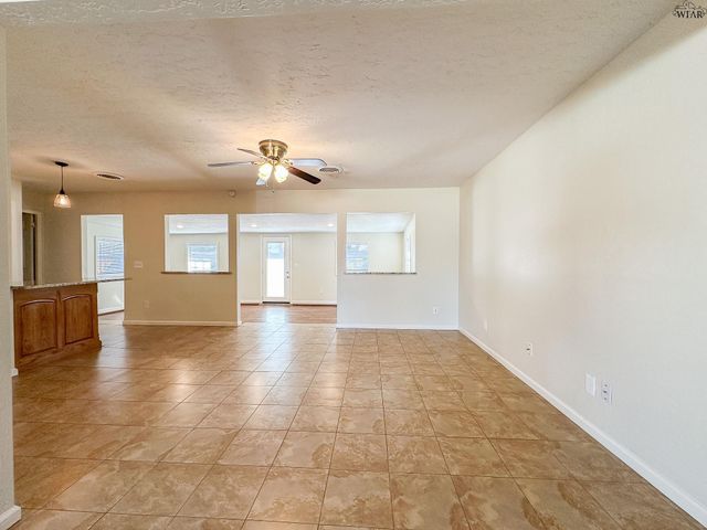 4213 CANBERRA DRIVE, Wichita Falls, TX 76308