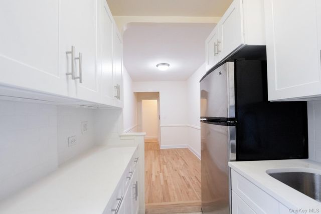 2190 Boston Road 5M, Bronx, NY 10462
