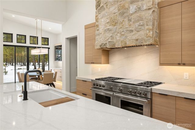 451 Southern Star Lane, Cle Elum, WA 98922