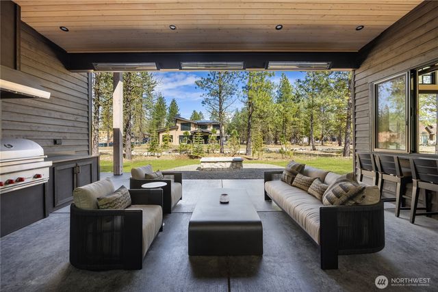 451 Southern Star Lane, Cle Elum, WA 98922