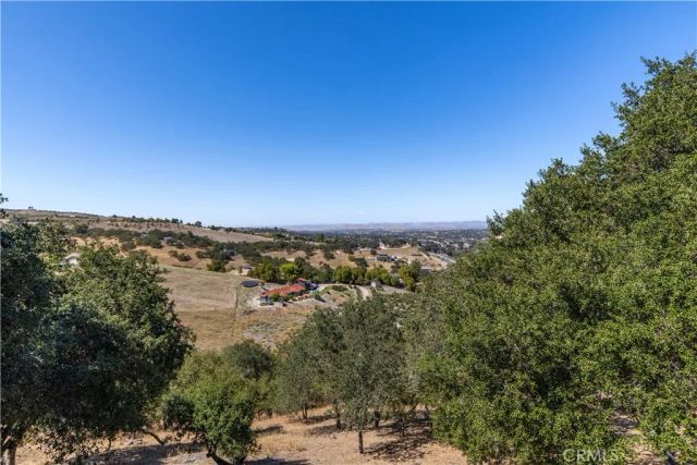 840 Madrone, Paso Robles, CA 93446