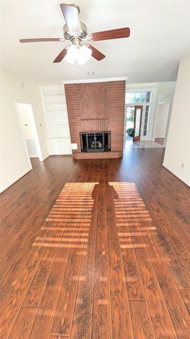 4510 Chestnut Meadow Drive, Sugar Land, TX 77479